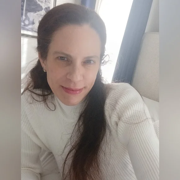 Meet your Posher, Ryzn Sun - Picture 9 of 9